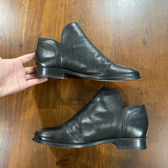 Frye Elyssa Leather Ankle Cognac Slip On Shooties Ankle Booties Size 7 - Picture 2 of 7